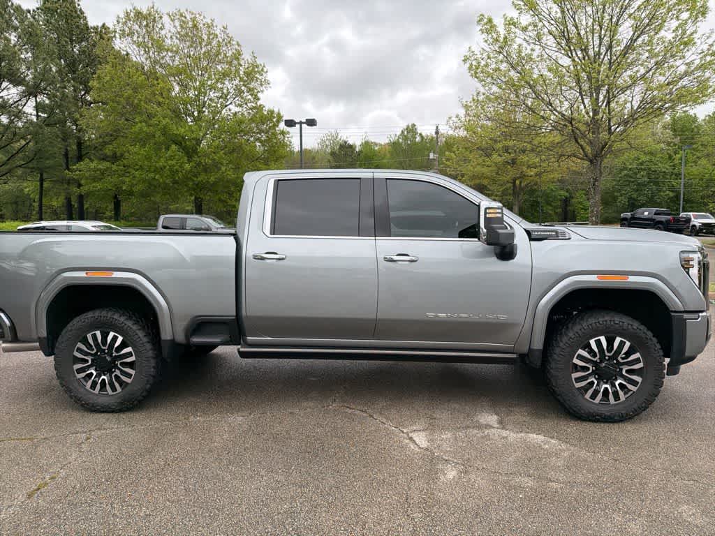 Thumbnail: 2026 GMC Sierra 2500 - 4
