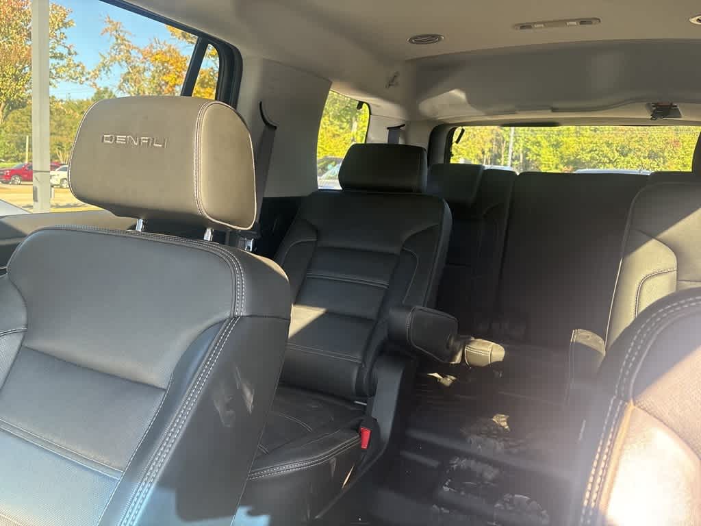 Thumbnail: 2019 GMC Yukon - 19