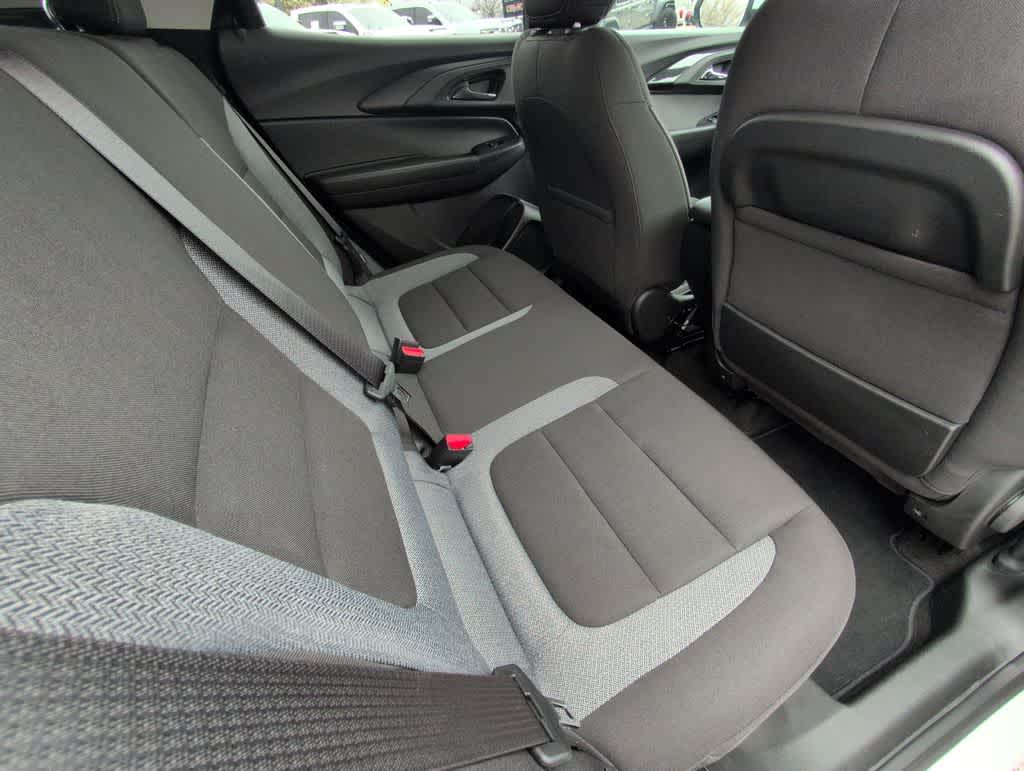 Thumbnail: 2023 Chevrolet TrailBlazer - 21