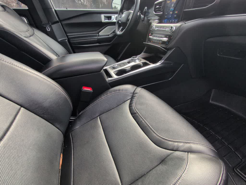 Thumbnail: 2020 Ford Explorer - 23