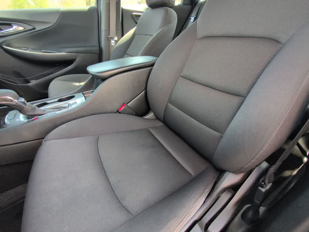 Thumbnail: 2024 Chevrolet Malibu - 16