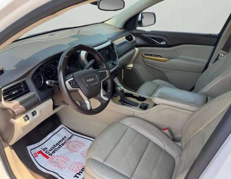 Thumbnail: 2017 GMC Acadia - 5