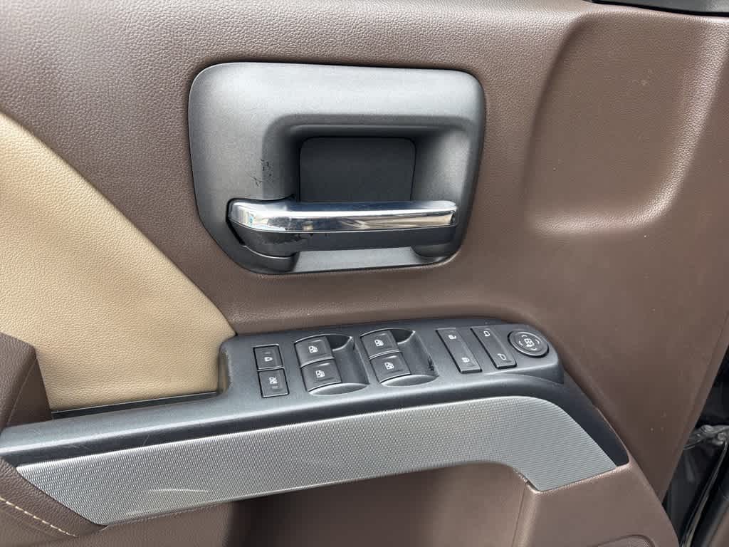 Thumbnail: 2017 Chevrolet Silverado 1500 - 21