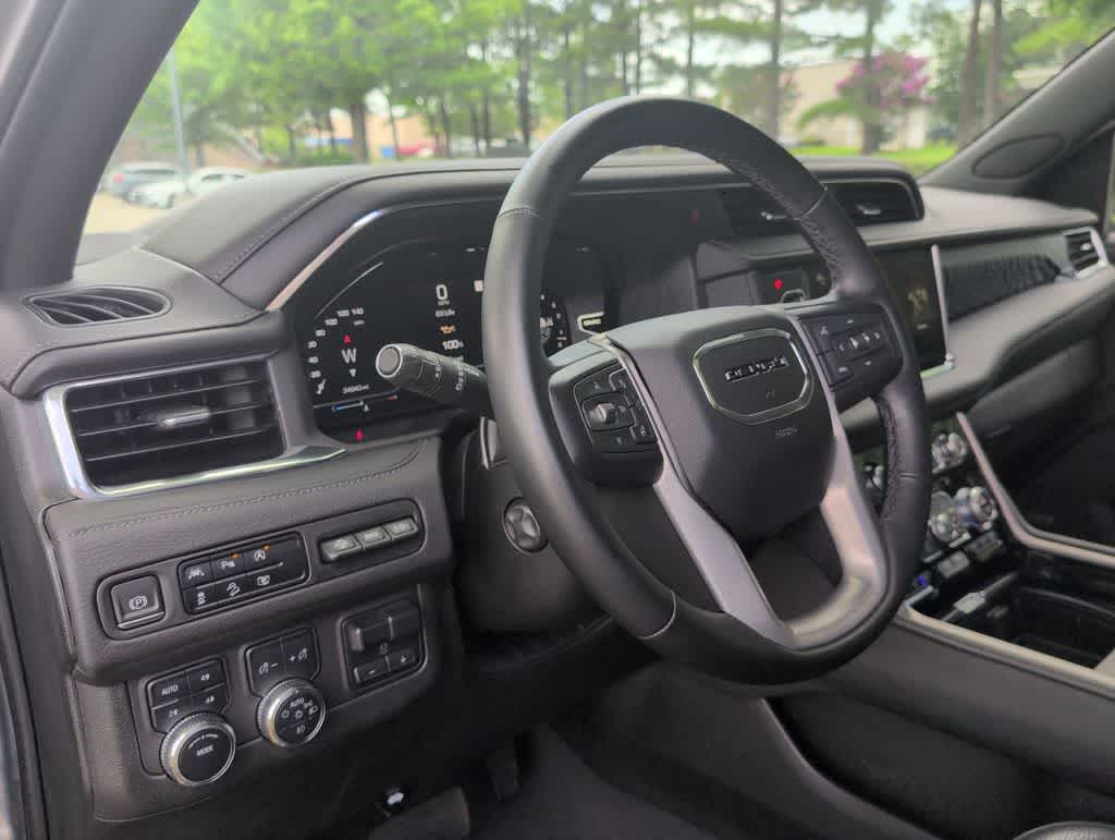 Thumbnail: 2023 GMC Yukon - 10
