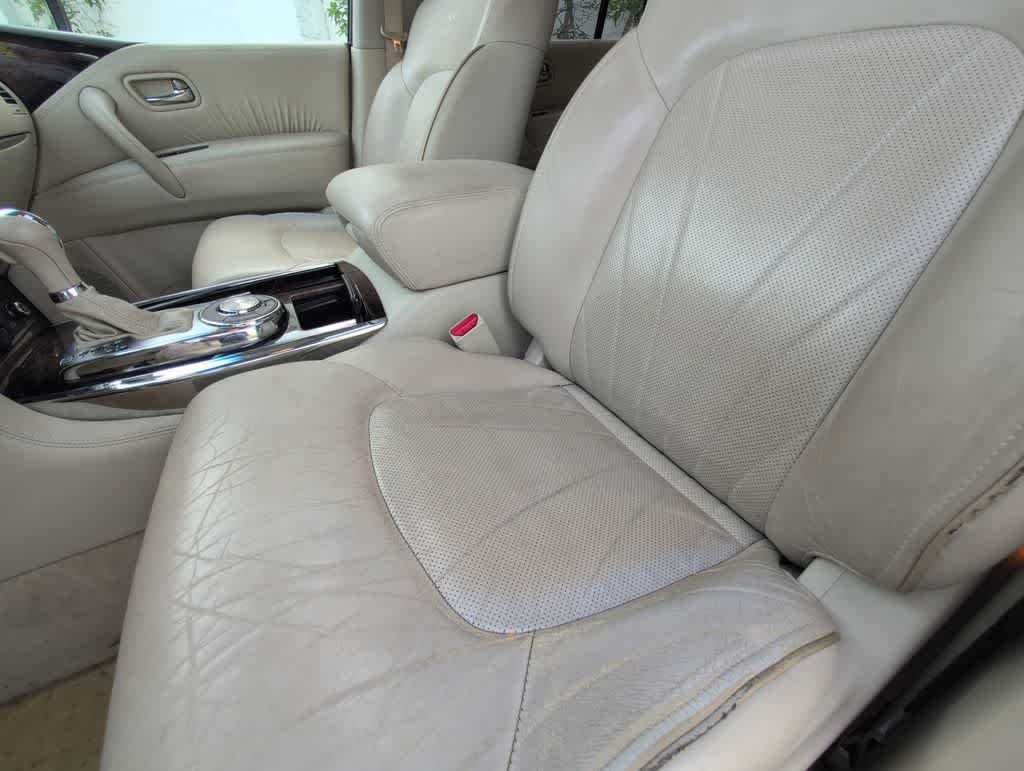 Thumbnail: 2013 INFINITI QX56 - 17