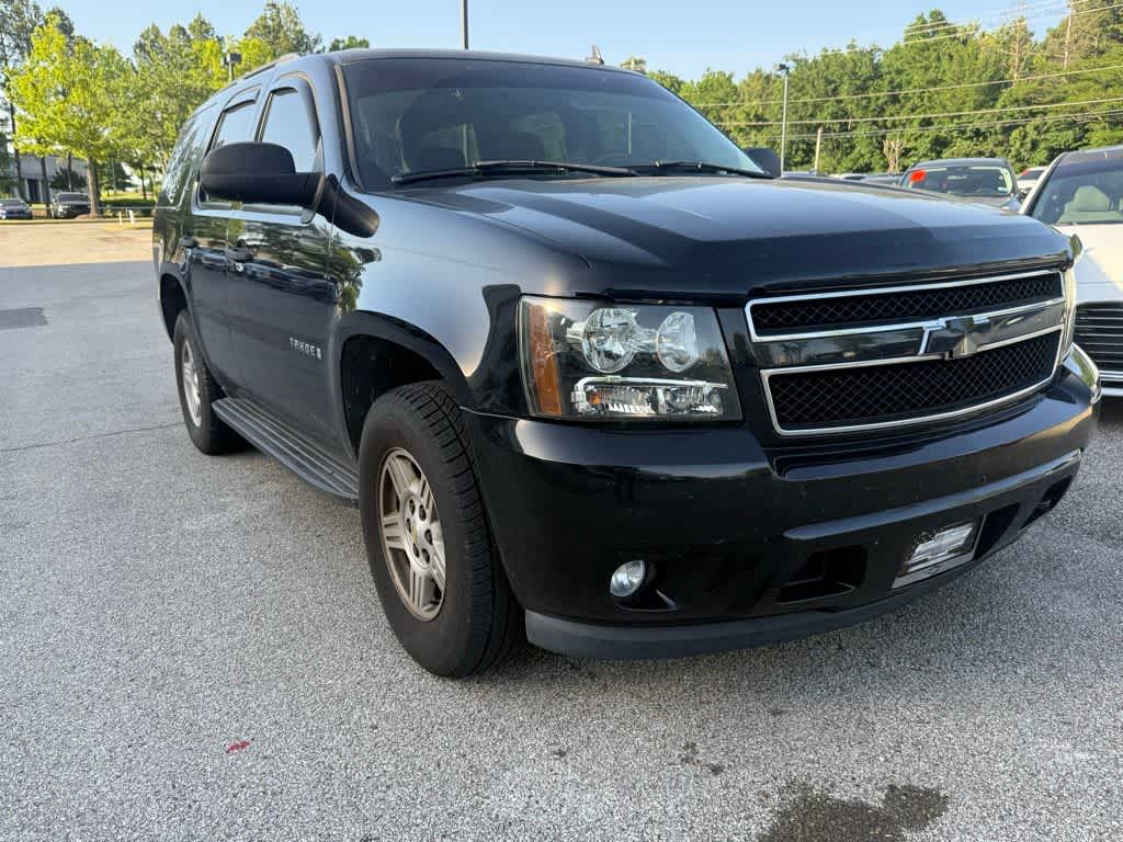 Thumbnail: 2008 Chevrolet Tahoe - 22
