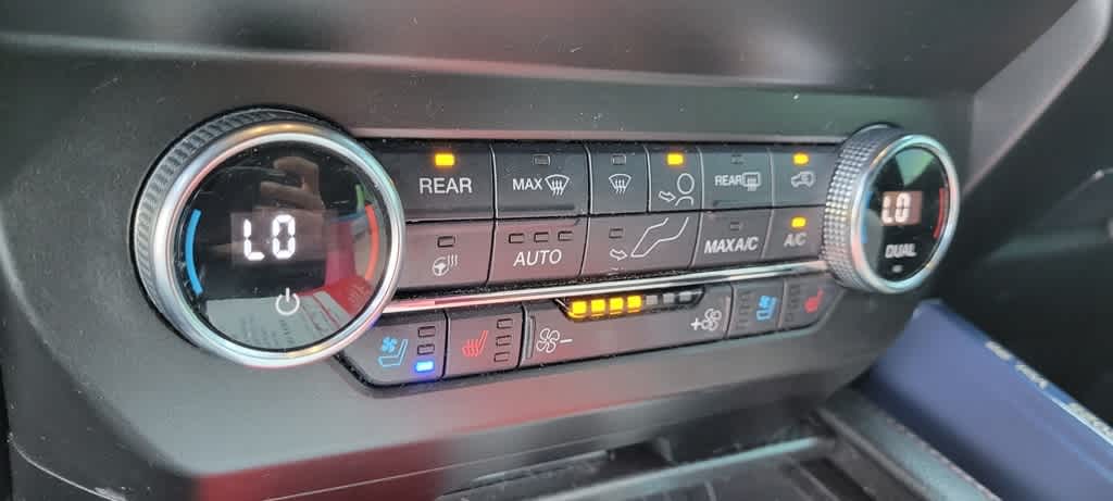 Thumbnail: 2019 Ford Expedition - 3