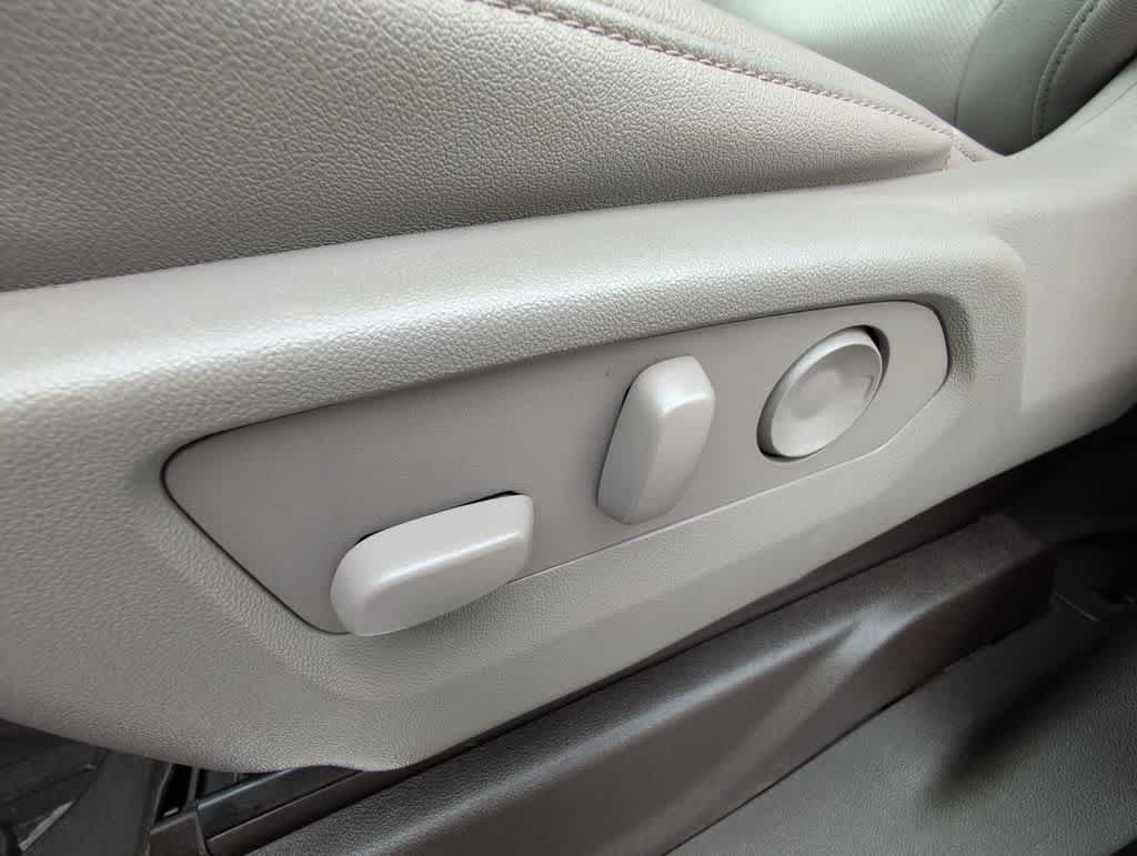 Thumbnail: 2022 GMC Sierra 1500 - 18