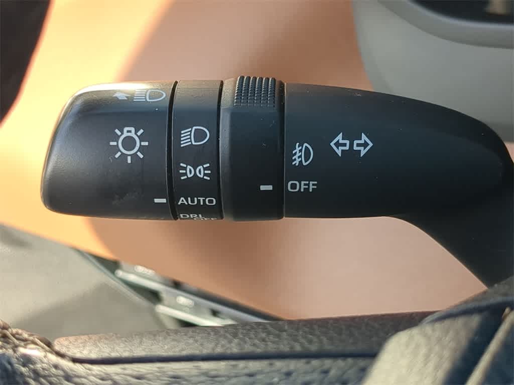 Thumbnail: 2022 Toyota Tundra - 27