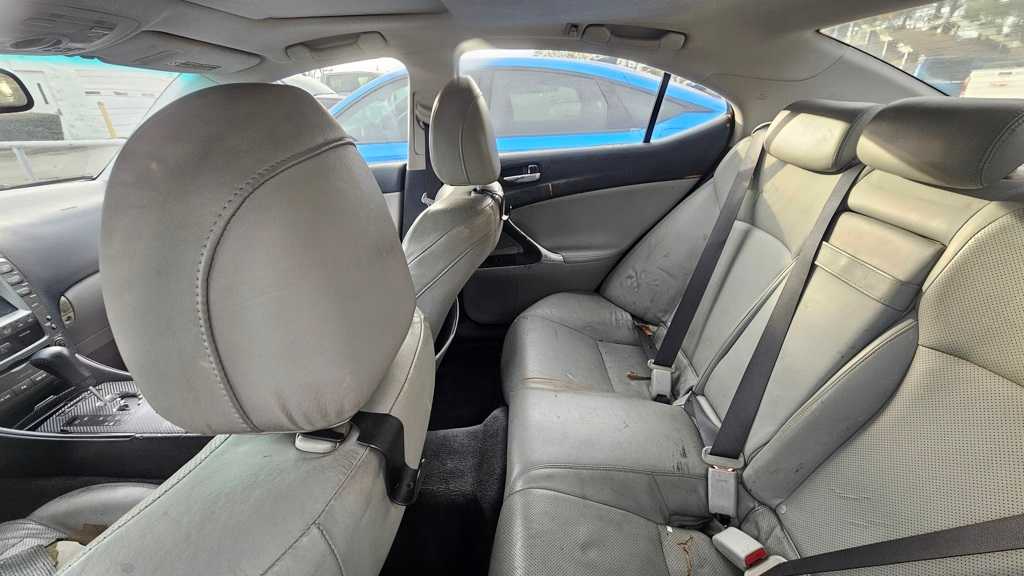 Thumbnail: 2007 Lexus IS - 12