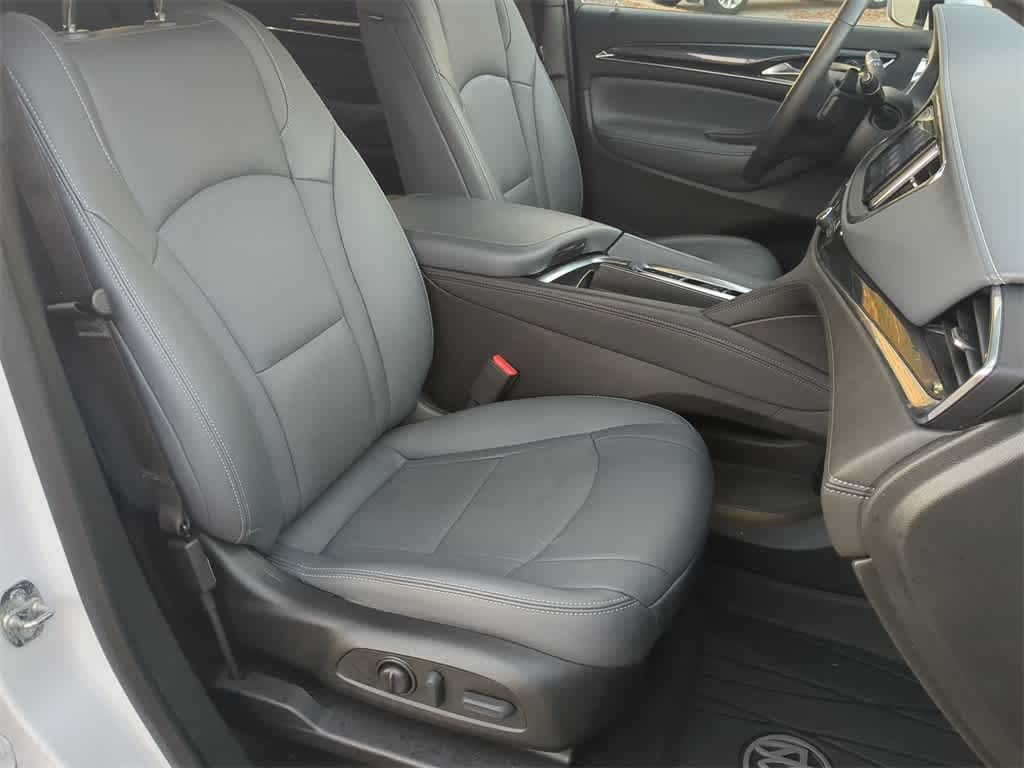 Thumbnail: 2023 Buick Enclave - 21