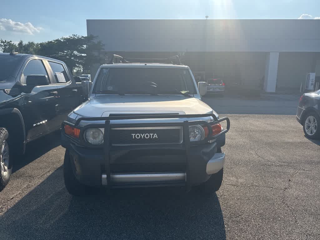 Thumbnail: 2007 Toyota FJ Cruiser - 3