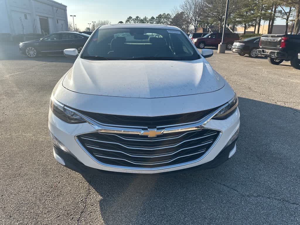 Thumbnail: 2024 Chevrolet Malibu - 2
