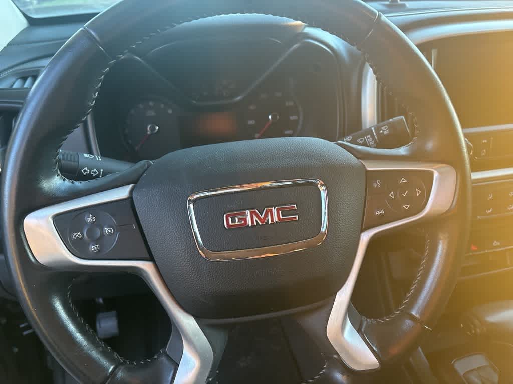 Thumbnail: 2019 GMC Canyon - 16