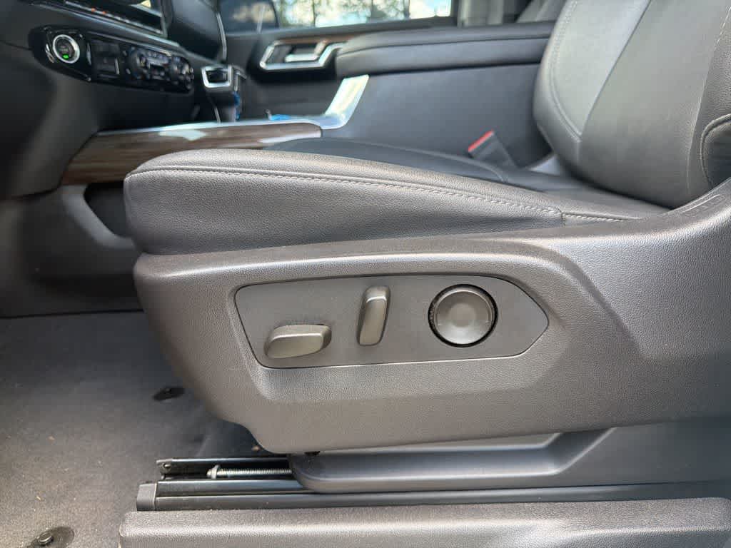 Thumbnail: 2024 Chevrolet Silverado 1500 - 11