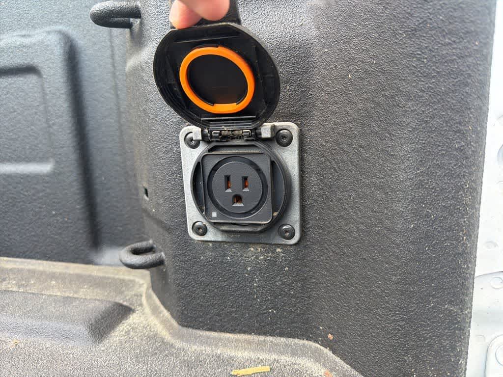 Thumbnail: 2024 Chevrolet Silverado 1500 - 10