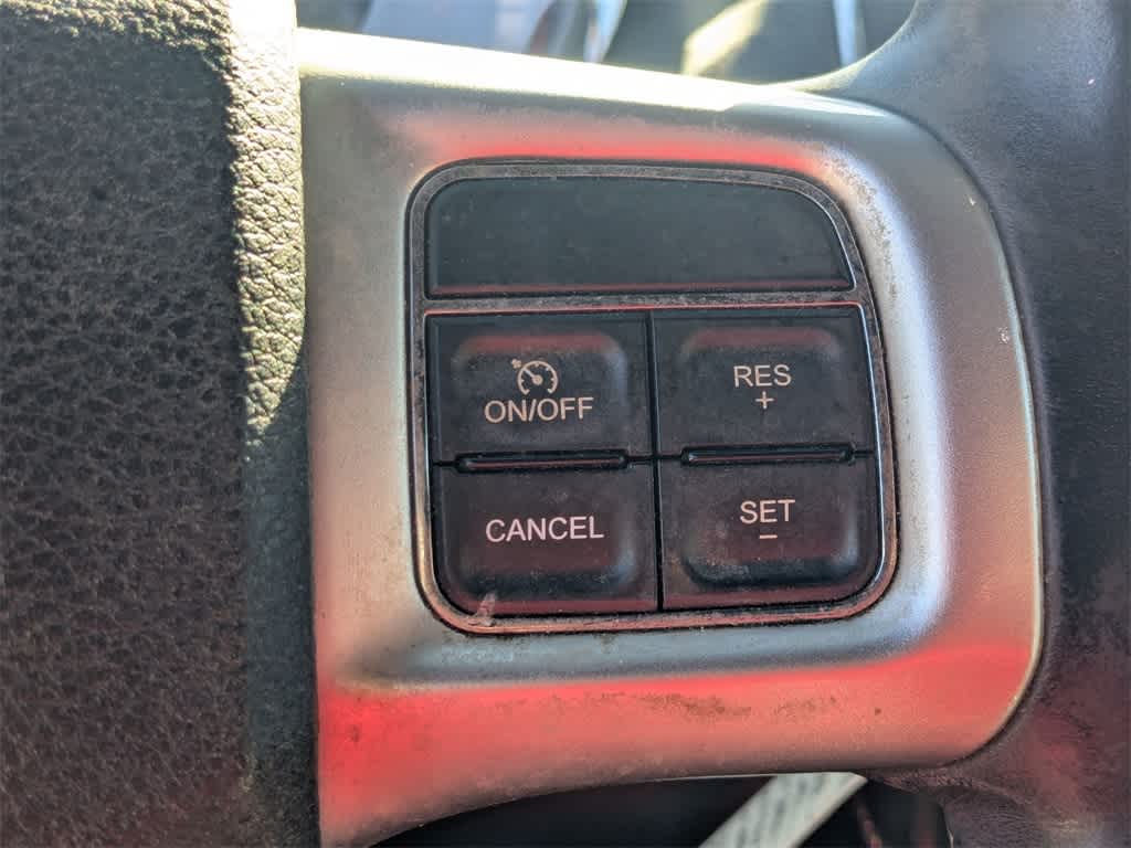 Thumbnail: 2016 Dodge Grand Caravan - 23