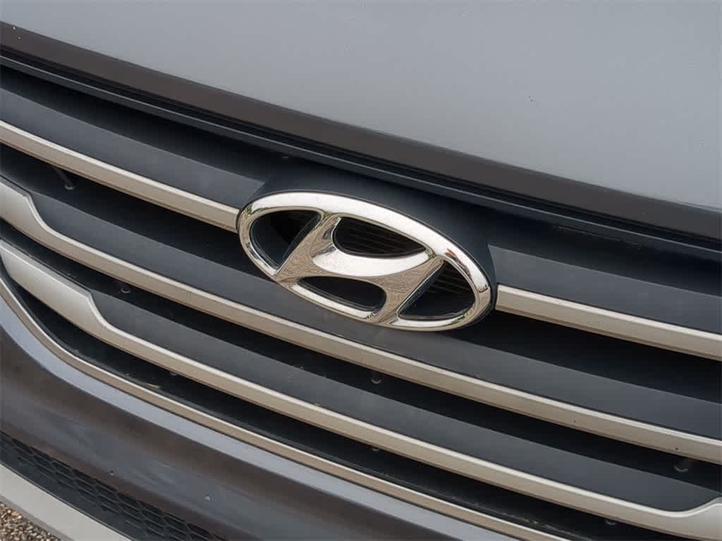 Thumbnail: 2017 Hyundai Tucson - 12