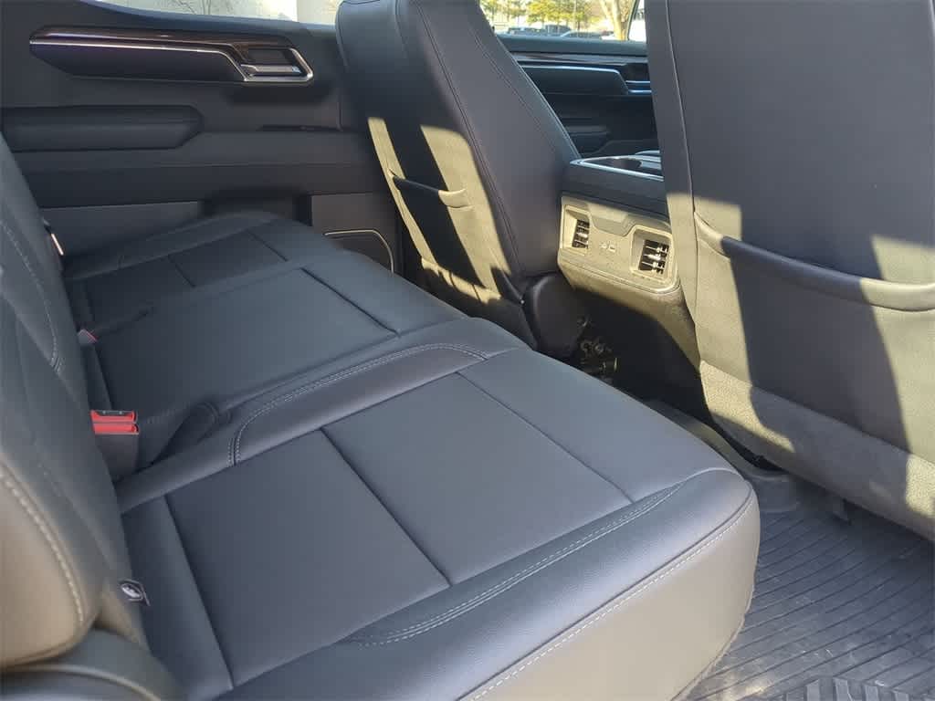 Thumbnail: 2023 Chevrolet Silverado 1500 - 20