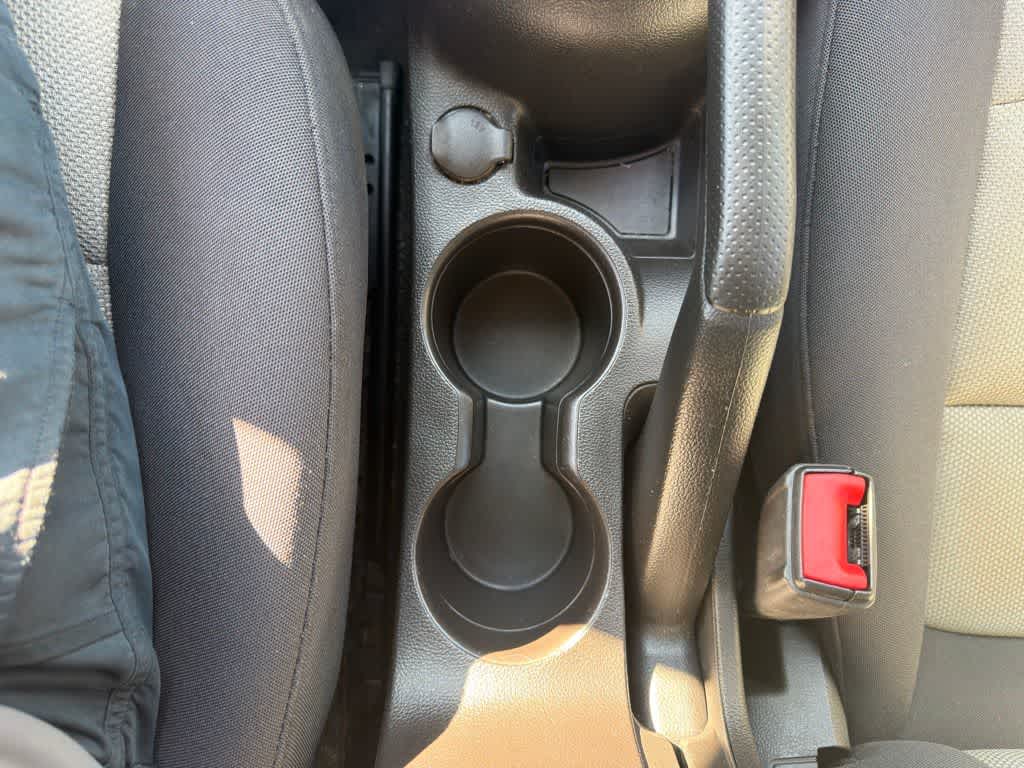 Thumbnail: 2015 Chevrolet Cruze - 37