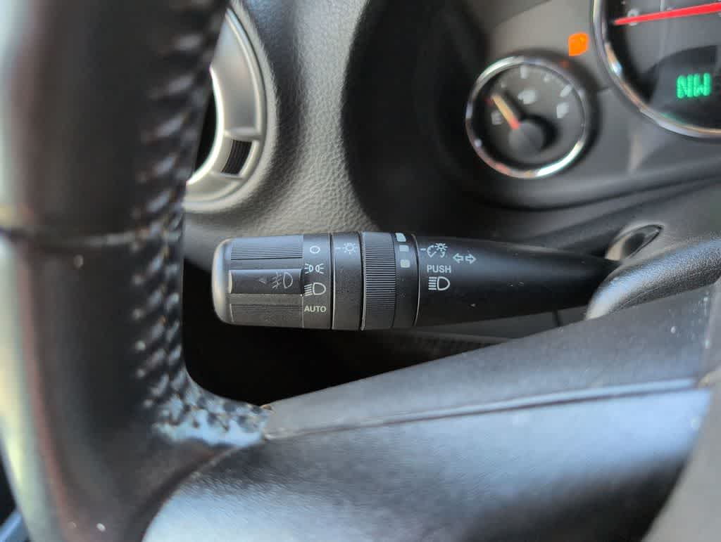 Thumbnail: 2017 Jeep Wrangler - 27