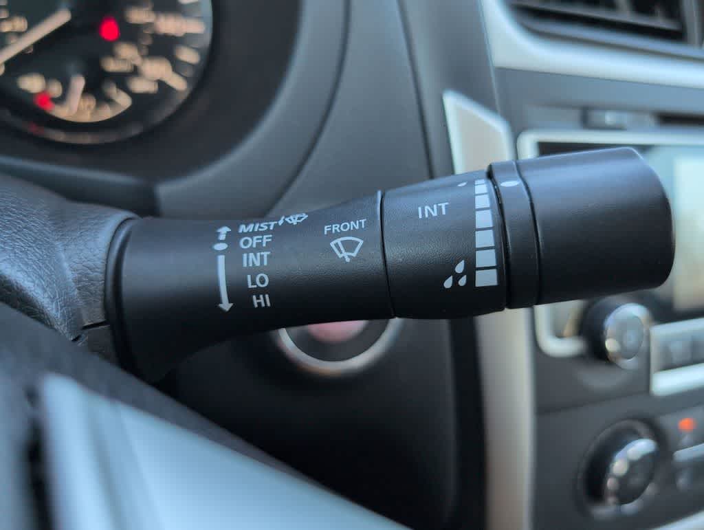 Thumbnail: 2017 Nissan Altima - 25