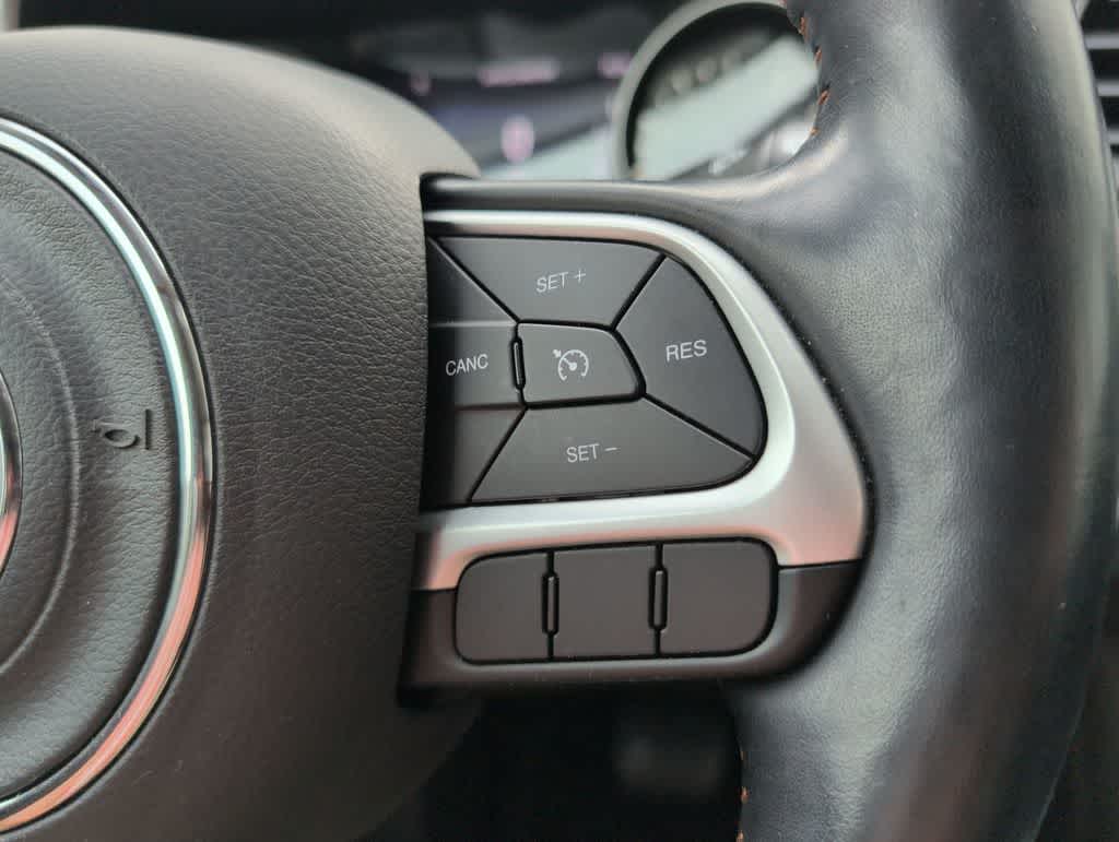 Thumbnail: 2020 Jeep Compass - 26