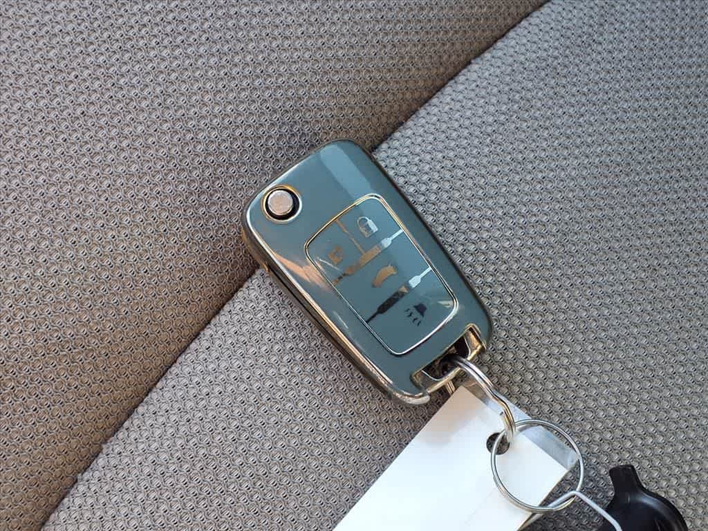 Thumbnail: 2015 Chevrolet Cruze - 17