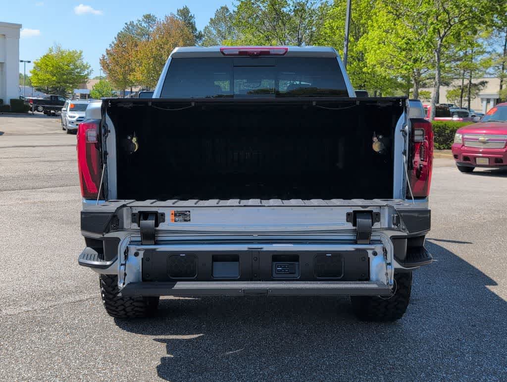 Thumbnail: 2026 GMC Sierra 2500 - 35