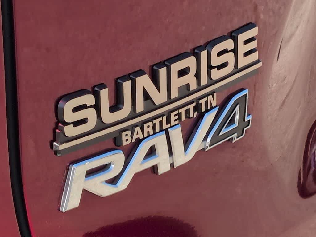 Thumbnail: 2021 Toyota RAV4 - 13