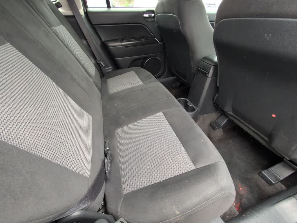 Thumbnail: 2017 Jeep Compass - 21