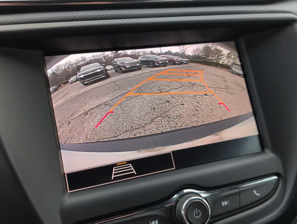 Thumbnail: 2022 Chevrolet TrailBlazer - 29