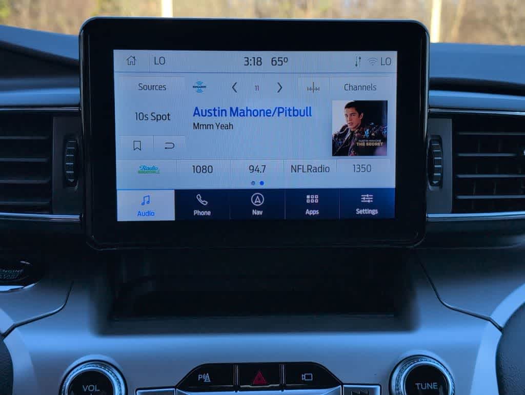 Thumbnail: 2022 Ford Explorer - 31