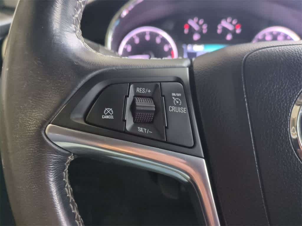 Thumbnail: 2018 Buick Encore - 23