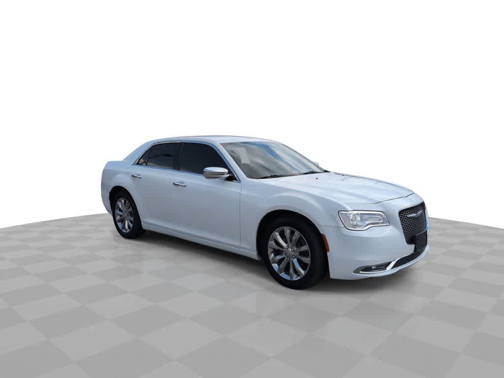 Thumbnail: 2019 Chrysler 300 - 2