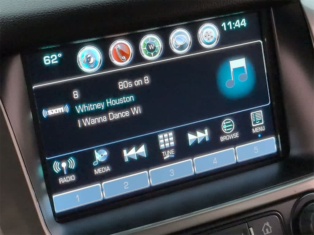 Thumbnail: 2019 Chevrolet Tahoe - 30