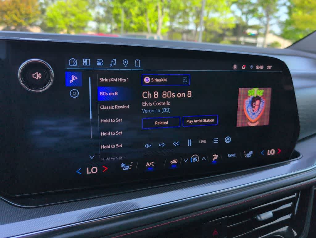 Thumbnail: 2025 Chevrolet Tahoe - 33