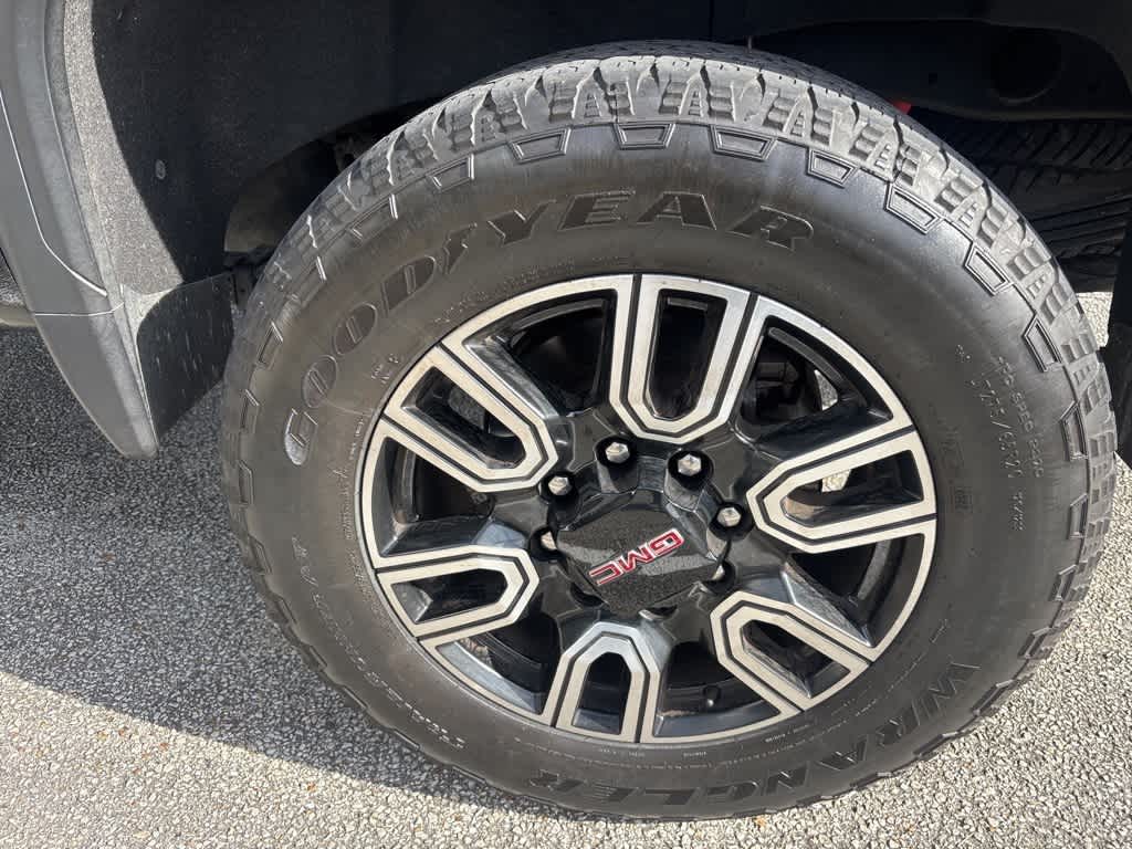 Thumbnail: 2023 GMC Sierra 2500 - 5