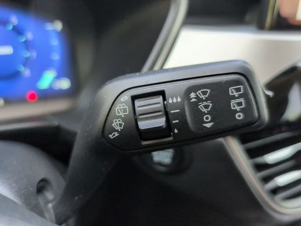 Thumbnail: 2021 Ford Escape - 26
