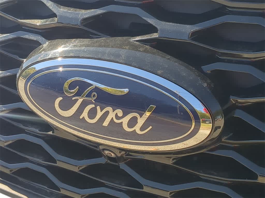 Thumbnail: 2021 Ford Explorer - 12