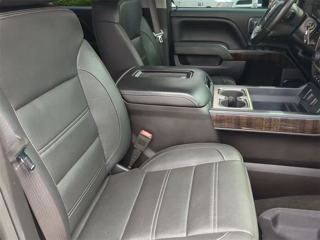 2016 GMC Sierra 2500 Denali 23