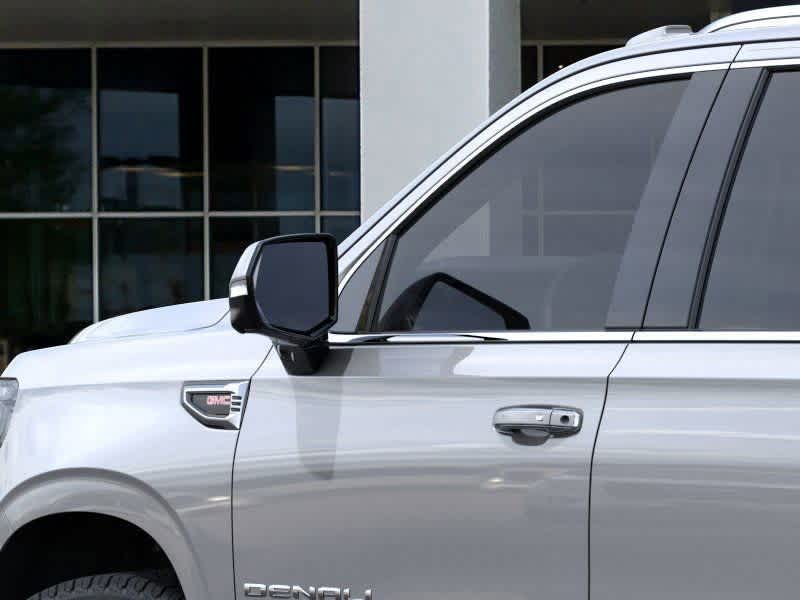 Thumbnail: 2025 GMC Yukon XL - 12