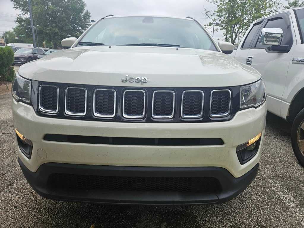 Thumbnail: 2017 Jeep Compass - 2