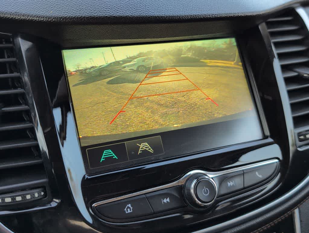 Thumbnail: 2017 Chevrolet Trax - 30