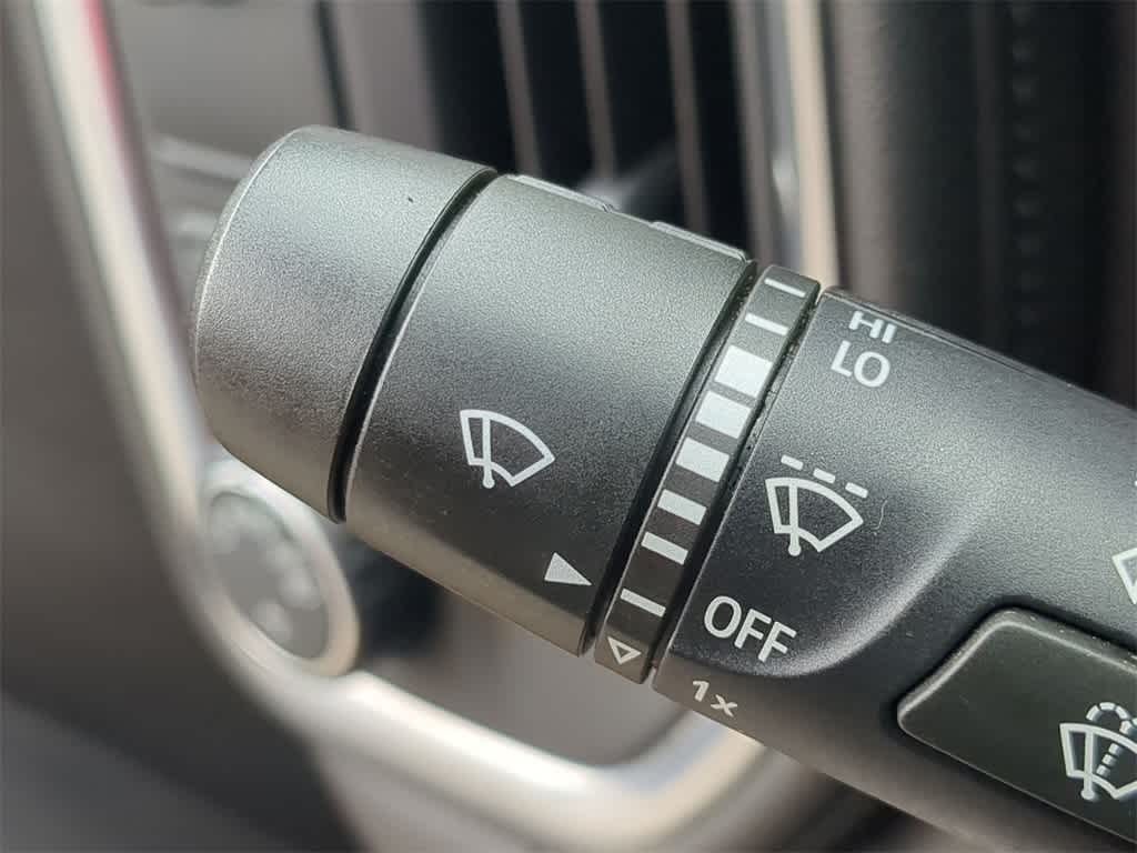 Thumbnail: 2021 Chevrolet Silverado 1500 - 25