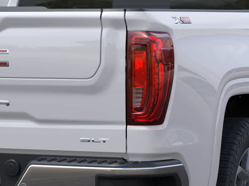 2024 GMC Sierra 1500 SLT 11