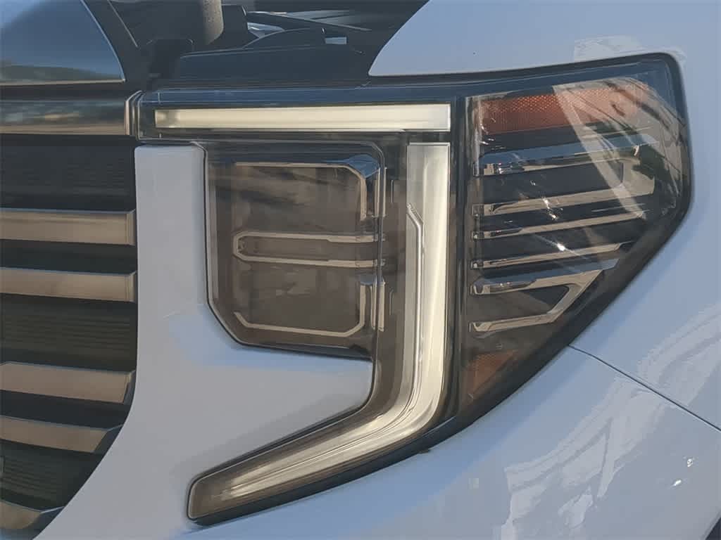 Thumbnail: 2022 GMC Sierra 1500 - 11