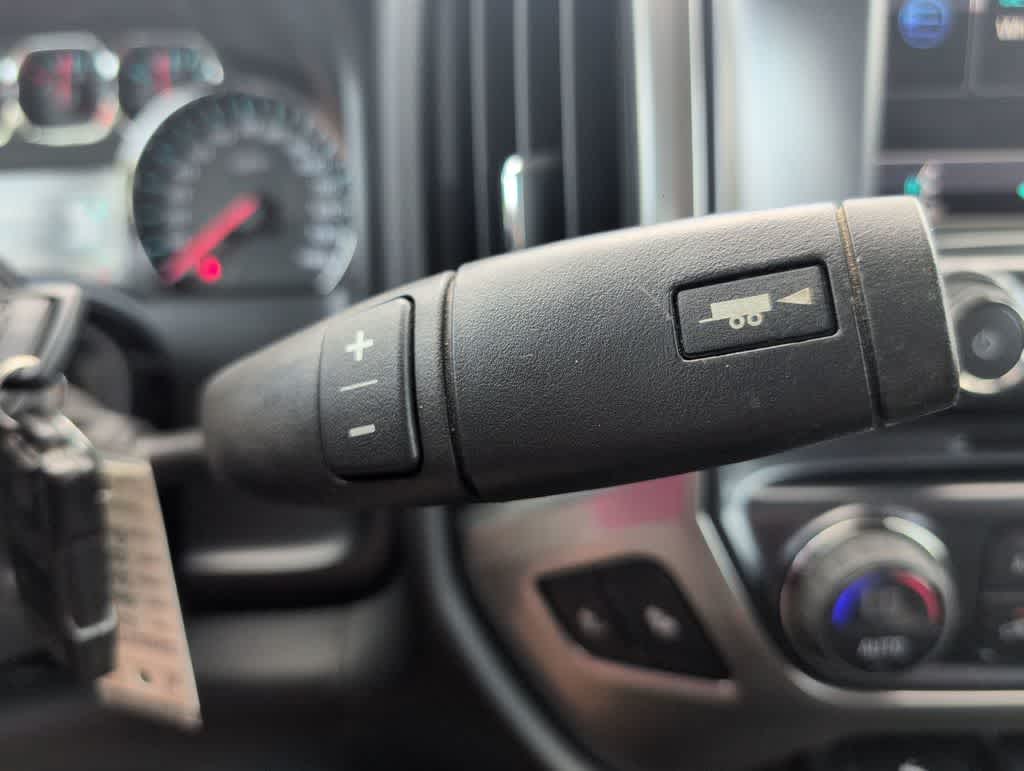 Thumbnail: 2014 Chevrolet Silverado 1500 - 32
