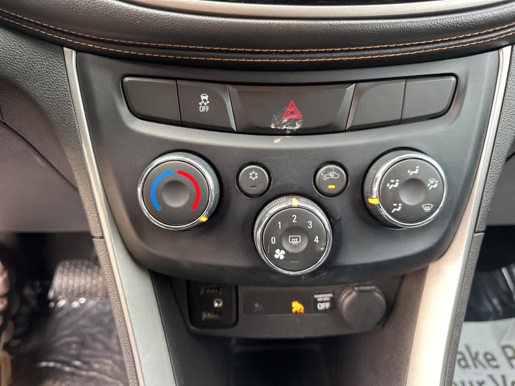 Thumbnail: 2019 Chevrolet Trax - 15