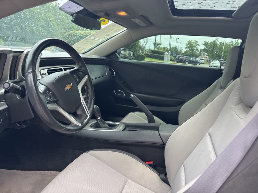 2014 Chevrolet Camaro  3